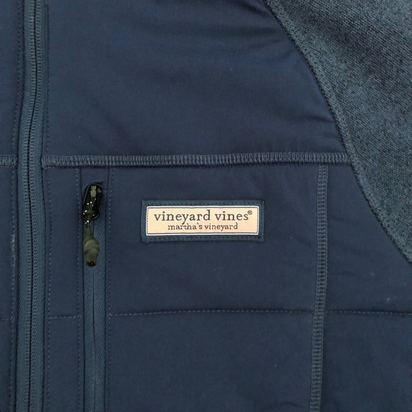 Vineyard Vines Men’s 1/4 Zip Fleece (SM) - Picture 2 of 5